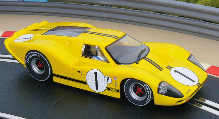 Scalextric Ford GT40 MkIV (1:32)