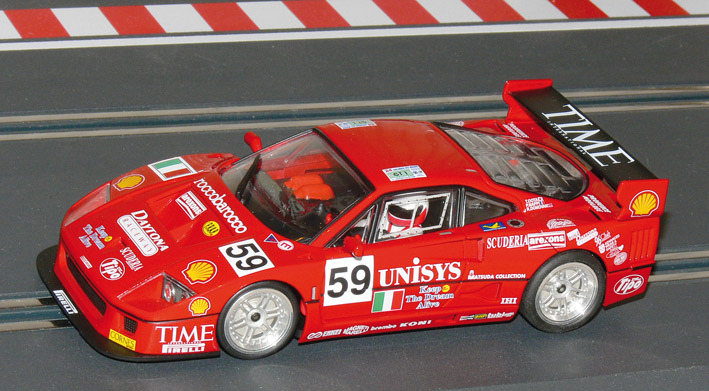 Ferrari F40 Nachbildung von Revoslot